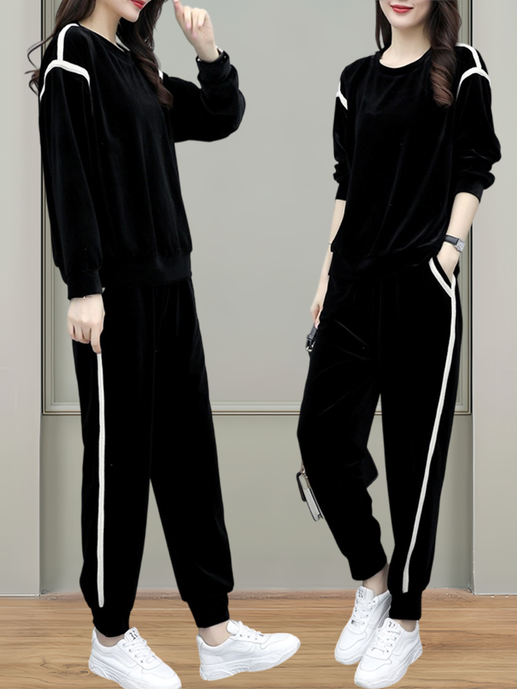 Set Sportivo Alla Moda in Puro - Women Fashion Over The Years recensione e prezzo
